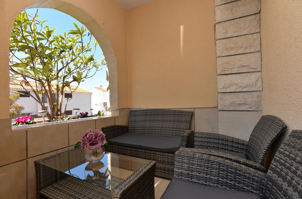 Ivana Apartments Makarska Exterior foto