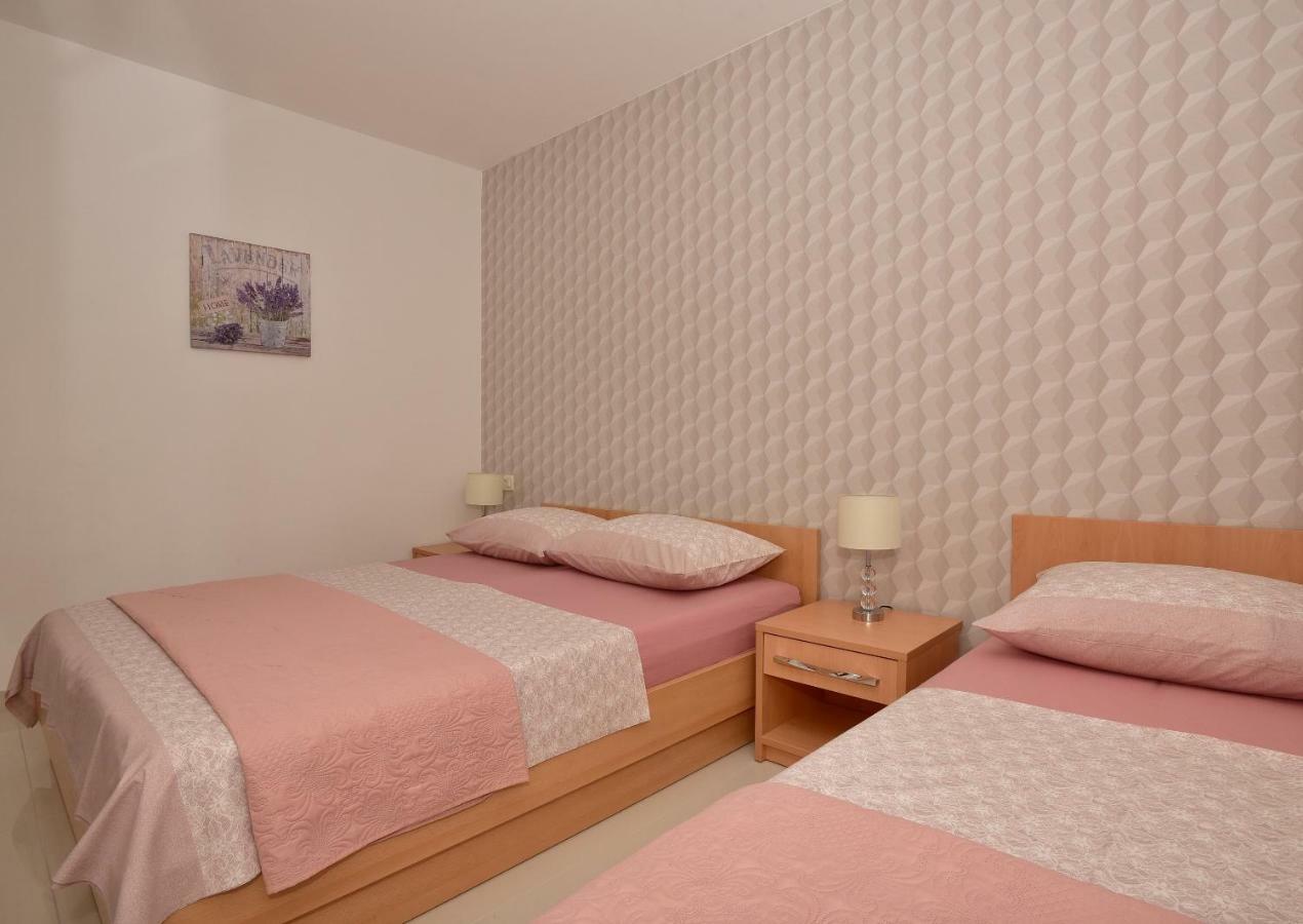 Ivana Apartments Makarska Exterior foto